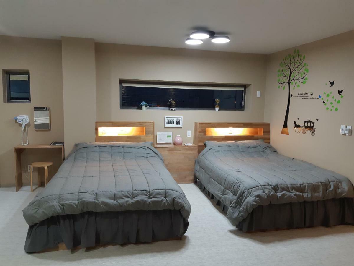 La Masion Benie Villa Seogwipo Exteriör bild